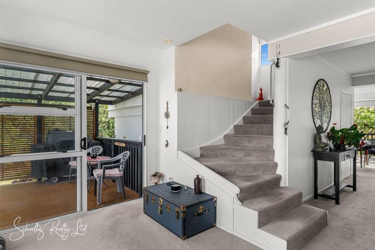 Photo of property in 38 Oxford Street, Whakapirau, Maungaturoto, 0583