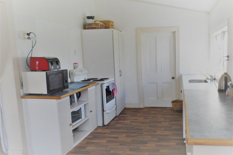 Photo of property in 27 High Street, Hawarden, 7385