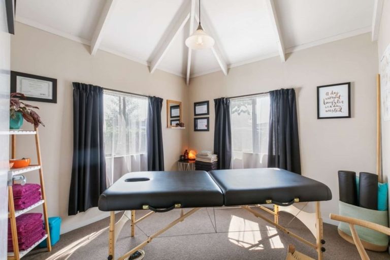 Photo of property in 5 Penrhyn Place, Mount Maunganui, 3116