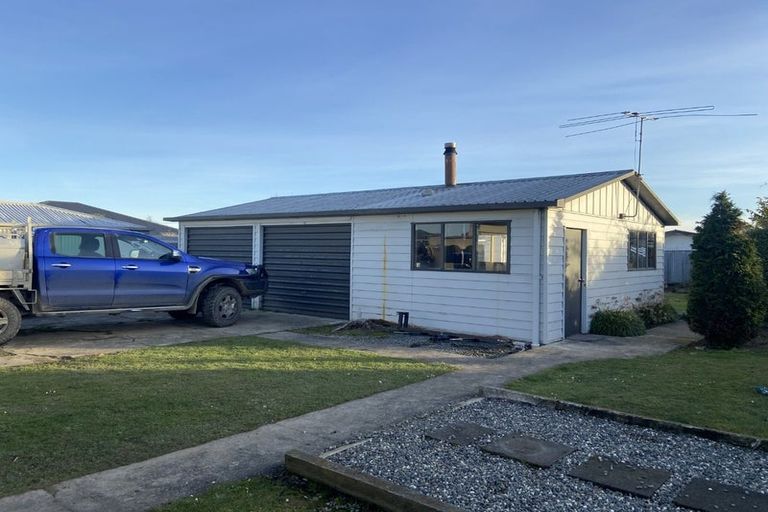 Photo of property in 136 Mackenzie Street, Winton, 9720