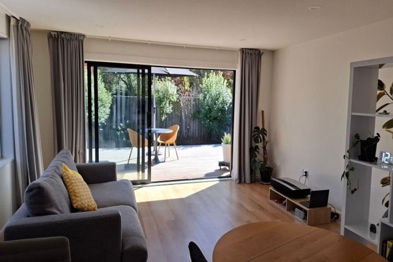 Photo of property in 1/127 Mackenzie Avenue, Woolston, Christchurch, 8023
