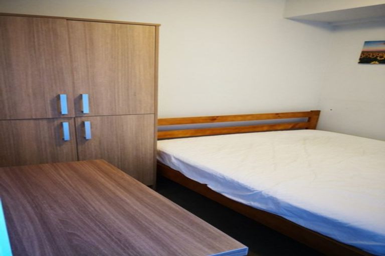 Photo of property in 8 White Road, Manurewa, Auckland, 2102