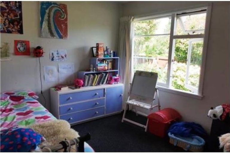 Photo of property in 43 Ravenna Street, Avonhead, Christchurch, 8042