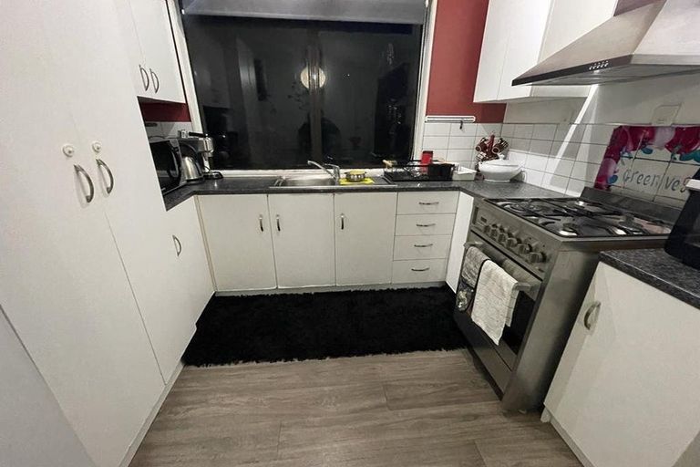 Photo of property in 7 Rawson Street, Tawa, Wellington, 5028