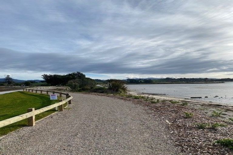 Photo of property in 20 Serenity Drive, Omokoroa, 3114