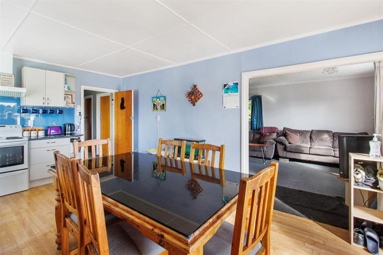 Photo of property in 8 Massey Street, Waimate, 7924