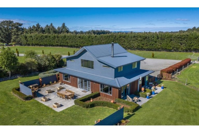 Photo of property in 158 Barkers Road, Loburn, Rangiora, 7472