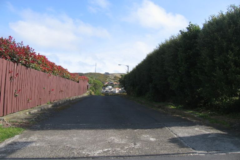 Photo of property in 8 Tatum Way, Johnsonville, Wellington, 6037