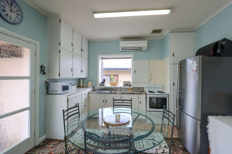 Photo of property in 12 Hertford Street, Kensington, Timaru, 7910