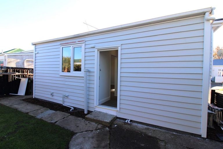 Photo of property in 11 Bathgate Street, South Dunedin, Dunedin, 9012