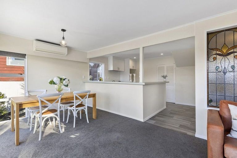 Photo of property in 9 Keel Place, Whitby, Porirua, 5024