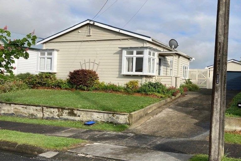 Photo of property in 160 Victoria Street, Dargaville, 0310