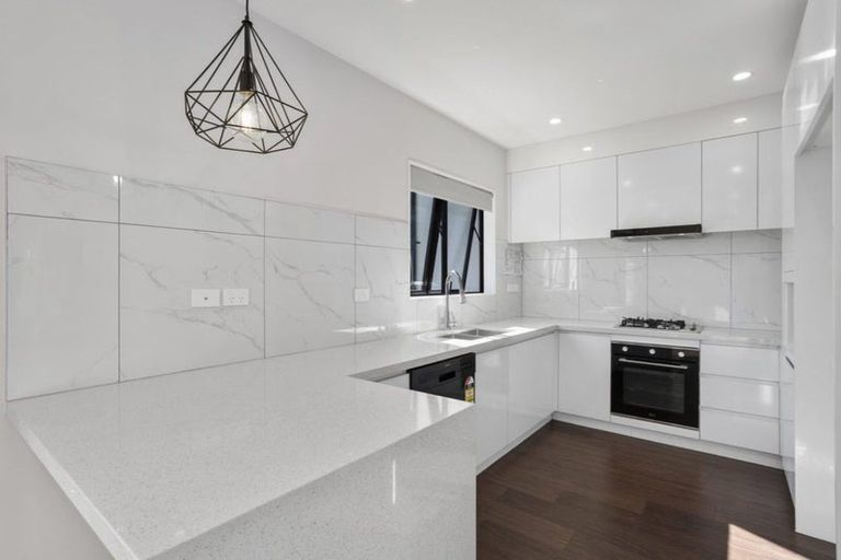 Photo of property in 24 Moho Lane, Takanini, 2112