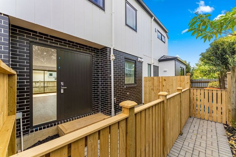 Photo of property in 17c Swaffield Road, Papatoetoe, Auckland, 2025