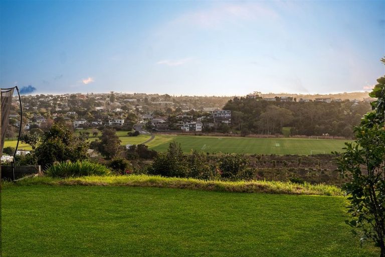 Photo of property in 78 Sylvan Avenue, Northcote, Auckland, 0627