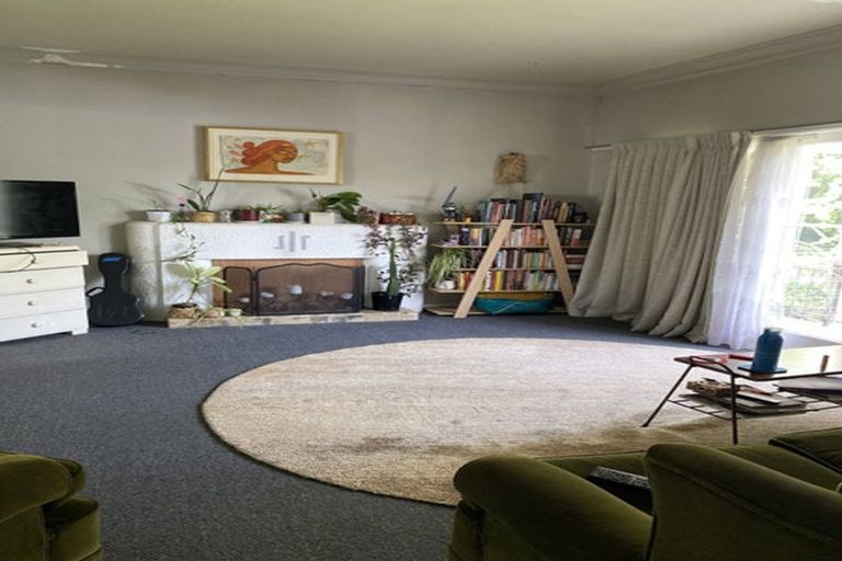 Photo of property in 21 Forest Lake Road, Forest Lake, Hamilton, 3200