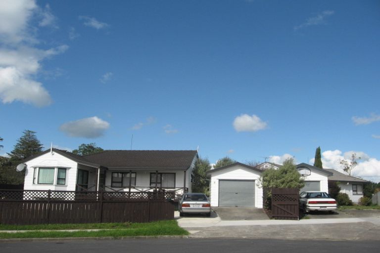 Photo of property in 1/40 De Quincey Terrace, Highland Park, Auckland, 2010