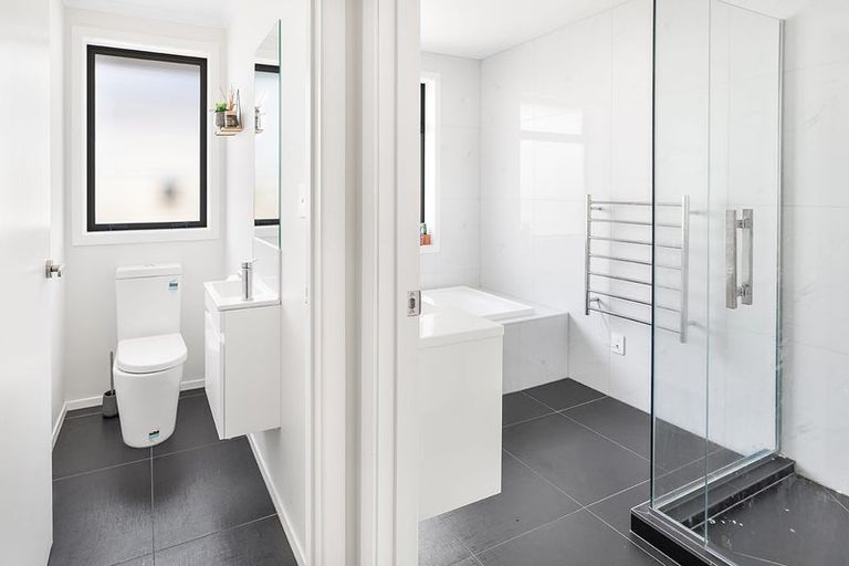 Photo of property in 8 Ekara Road, Flagstaff, Hamilton, 3210