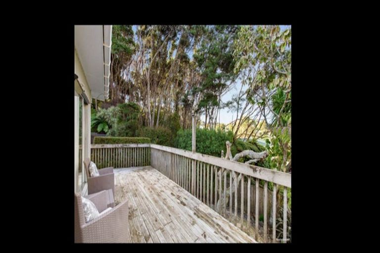Photo of property in 1/7 Odette Road, Totara Vale, Auckland, 0629
