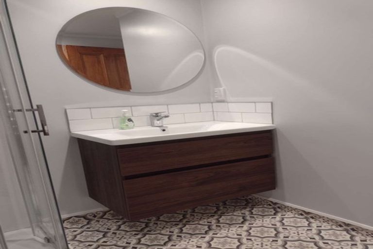 Photo of property in 28 Talavera Terrace, Kelburn, Wellington, 6012