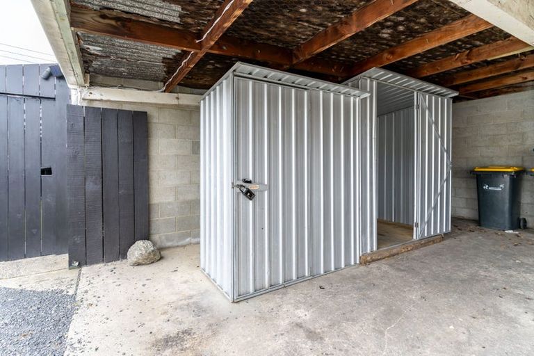 Photo of property in 56 Cutten Street, South Dunedin, Dunedin, 9012