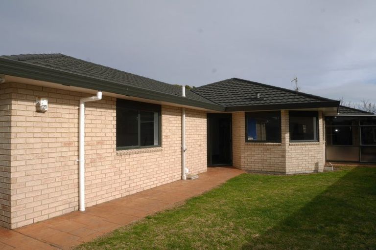 Photo of property in 15a Watson Drive, Paraparaumu Beach, Paraparaumu, 5032
