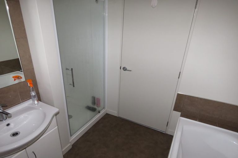 Photo of property in 70 Queen Street, Westport, 7825