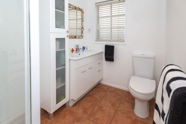 Photo of property in 24 Cherry Road, Bucklands Beach, Auckland, 2014