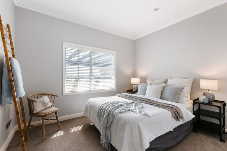 Photo of property in 8 Georgia Grove, Pyes Pa, Tauranga, 3112