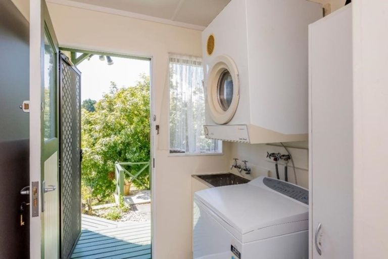 Photo of property in 38 Makora Road, Otaihanga, Paraparaumu, 5036