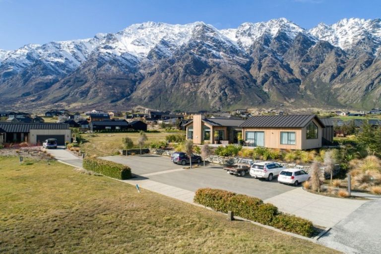 Photo of property in 7 Torridon Court, Jacks Point, Queenstown, 9371