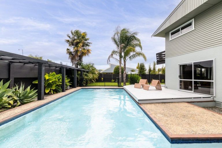 Photo of property in 48a Avenue Road, Greenmeadows, Napier, 4112