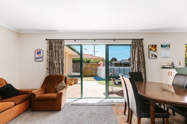 Photo of property in 20 Azalea Dell, Mount Maunganui, 3116