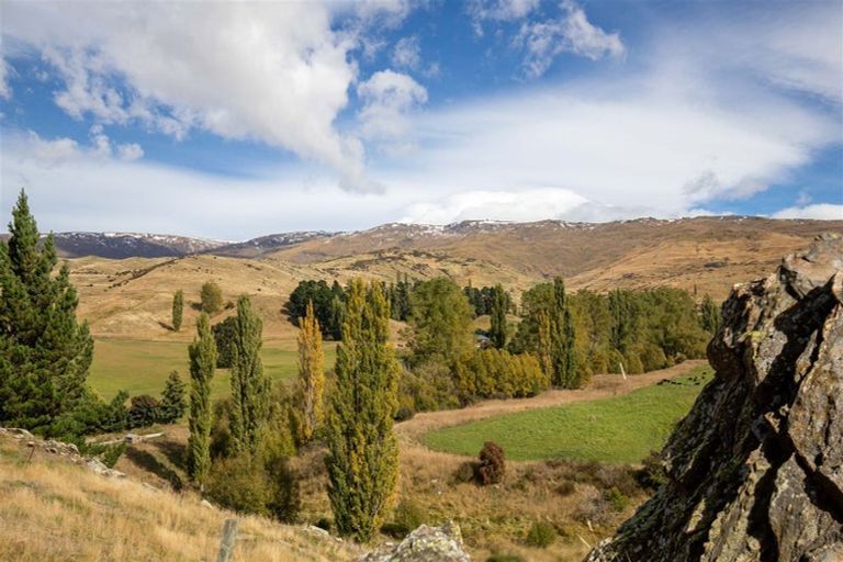 Photo of property in 1407 Fruitlands-roxburgh Road, Fruitlands, Alexandra, 9392