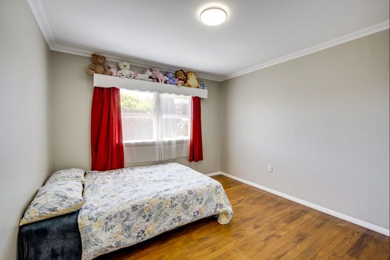 Photo of property in 37 Wycliffe Street, Onekawa, Napier, 4110