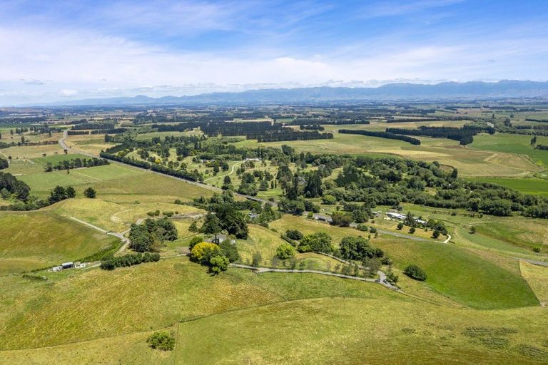 Photo of property in 15a Maharakeke Road, Waipukurau, 4281