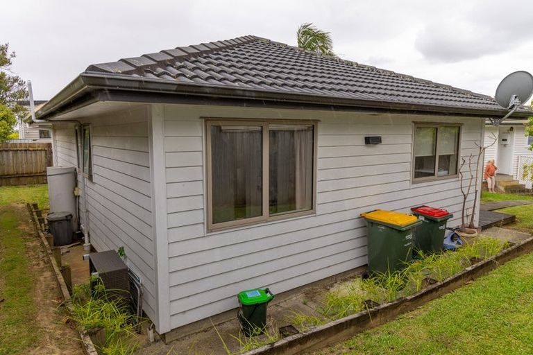 Photo of property in 60 Cardiff Road, Pakuranga, Auckland, 2010