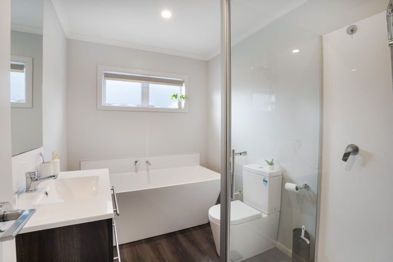Photo of property in 5/1 Murphy Place, Titahi Bay, Porirua, 5022