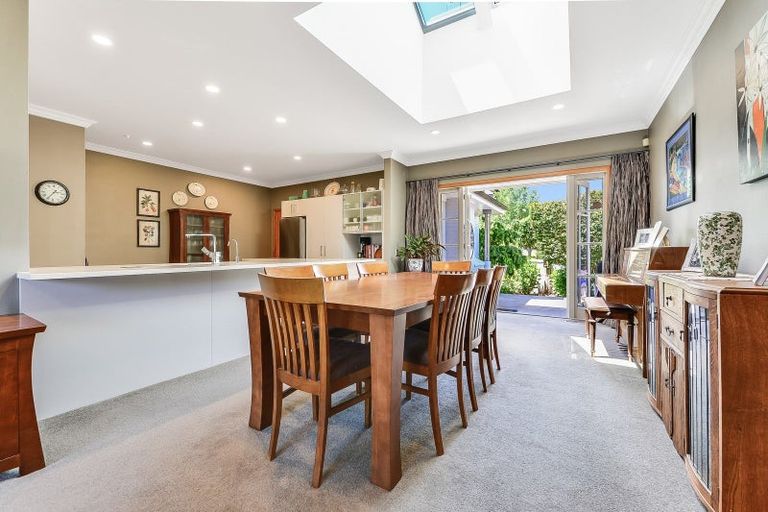 Photo of property in 18 Fairfield Road, Fairfield, Hamilton, 3214