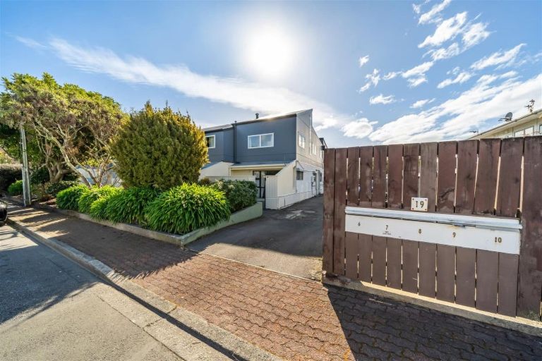 Photo of property in 5/17 Valentine Street, Alicetown, Lower Hutt, 5010