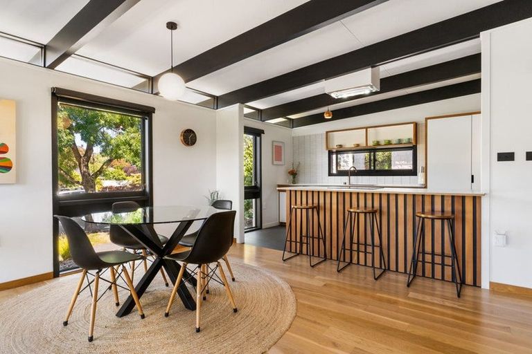 Photo of property in 20 Strathean Avenue, Avonhead, Christchurch, 8042