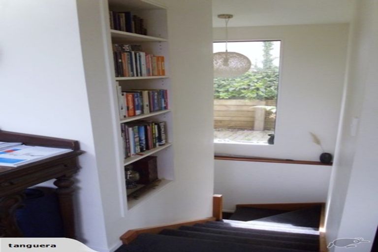 Photo of property in 8 Hallewell Crescent, Johnsonville, Wellington, 6037