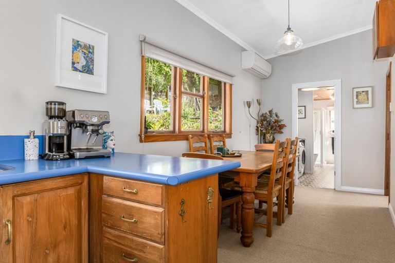 Photo of property in 88 Paremata Road, Paremata, Porirua, 5024