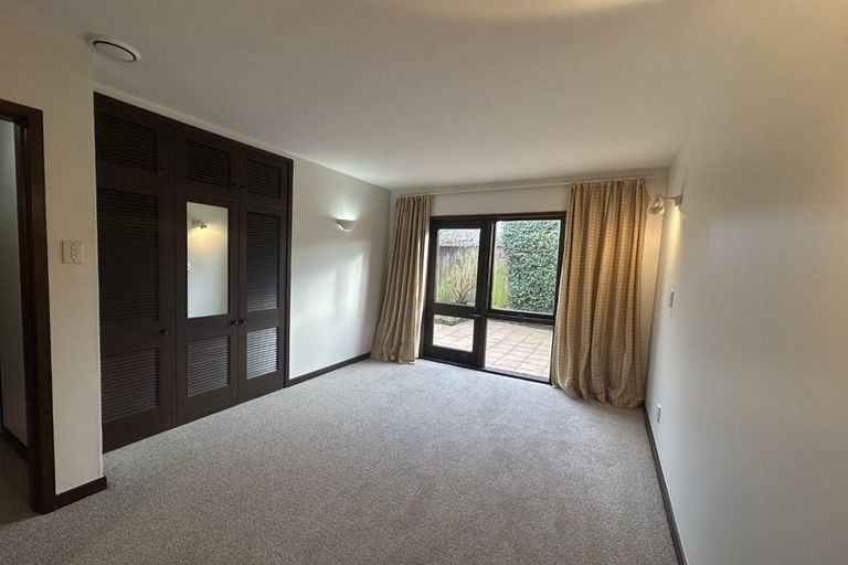 Photo of property in 3/73 Waimairi Road, Upper Riccarton, Christchurch, 8041