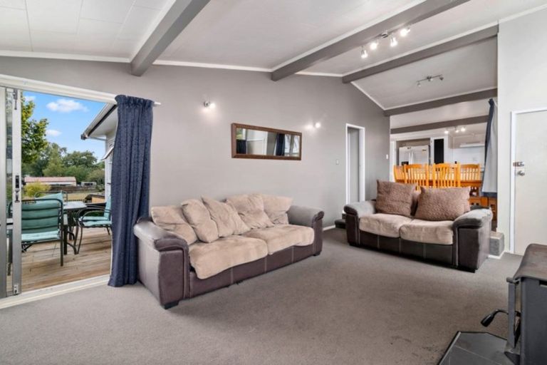 Photo of property in 4 Deborah Place, Mangakakahi, Rotorua, 3015