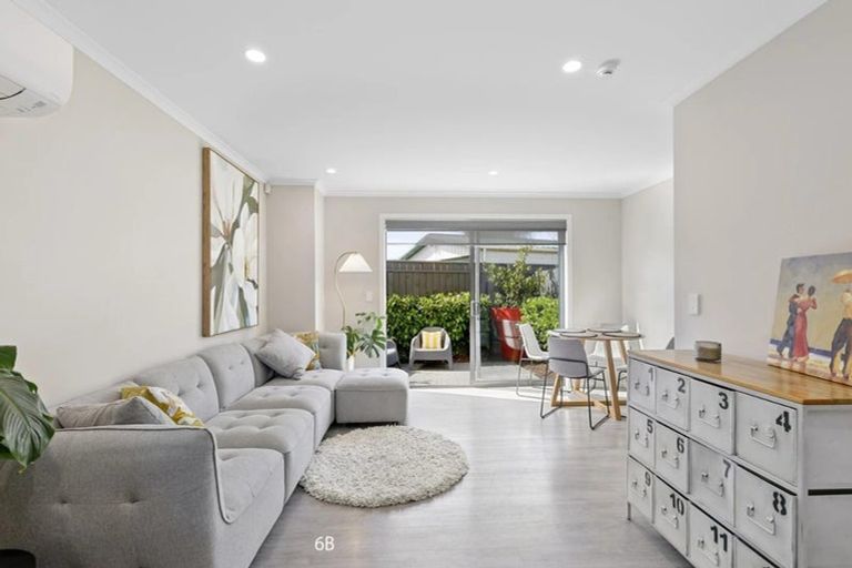 Photo of property in 6b Te Whiti Grove, Waterloo, Lower Hutt, 5011