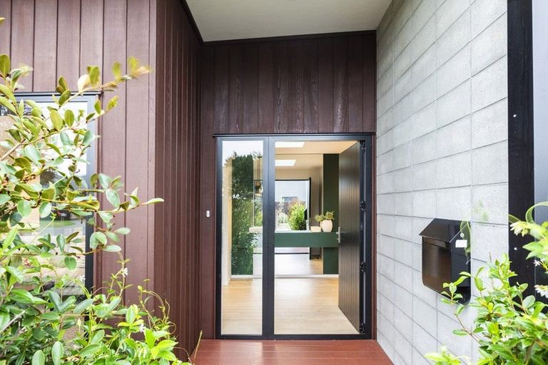 Photo of property in 121 Georgina Street, Marshland, Christchurch, 8083