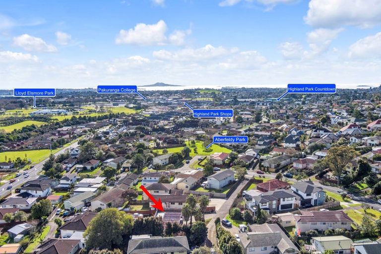 Photo of property in 48 Lewisham Street, Highland Park, Auckland, 2010