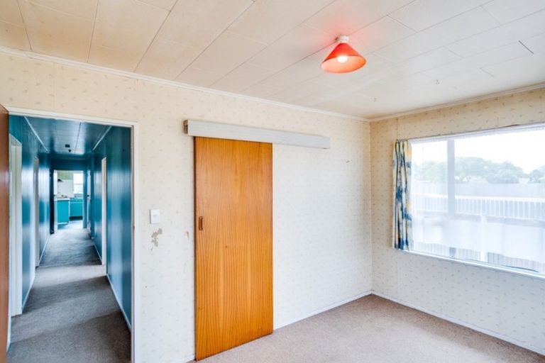 Photo of property in 27 Cartier Crescent, Flaxmere, Hastings, 4120