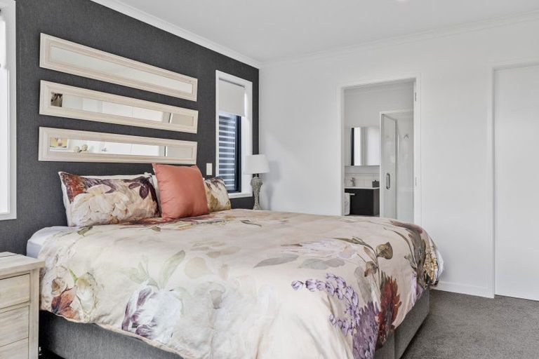 Photo of property in 43 Harakeke Drive, Wharewaka, Taupo, 3330